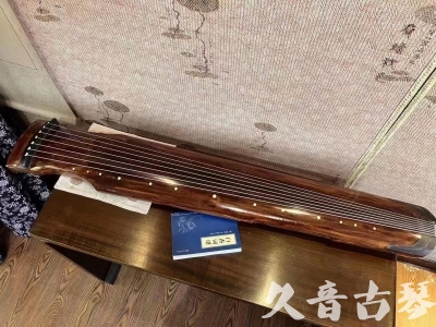 临夏回族自治州●久音古琴  ●今日推荐20230715  [断纹仲尼式]