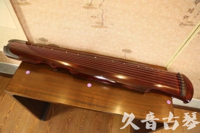 临夏回族自治州20240108冬季古琴保养注意事项4