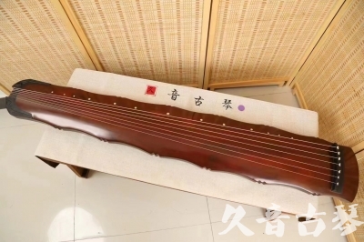 临夏回族自治州●久音古琴  ●典藏系列 20240524 [红洒金竹节]